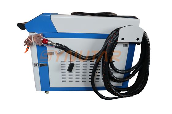 Güç 1500W Elde tutulabilen lazer temizleme makinesi 1KHz - 20KHz Darbe frekansı