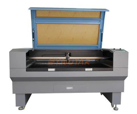 50Hz Tek Başlı Lazer Kesme Gravür Makinesi 80W / 100W / 130W