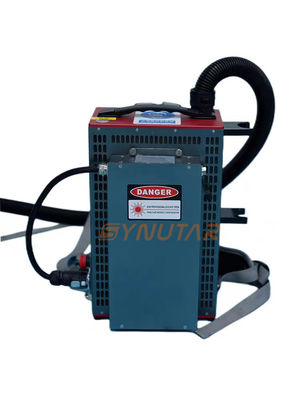 Metal Küçük El Lazer Temizleme Makinesi 2000W Su Soğutma Sistemi